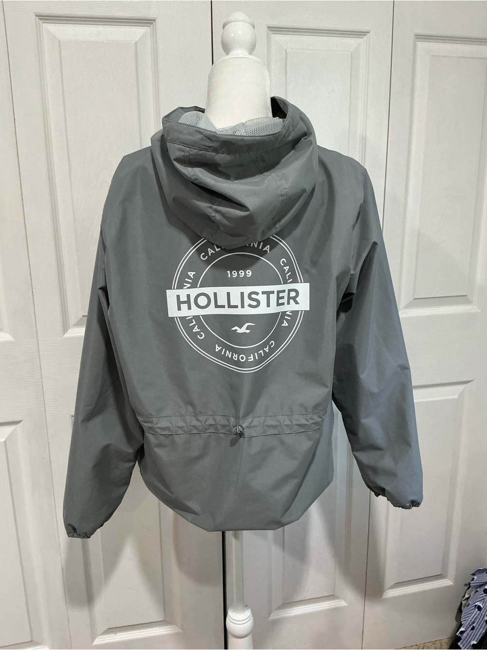 🤎 Hollister Gray Windbreaker Jacket Full Zip - XL (01025) - Picture 3 of 5